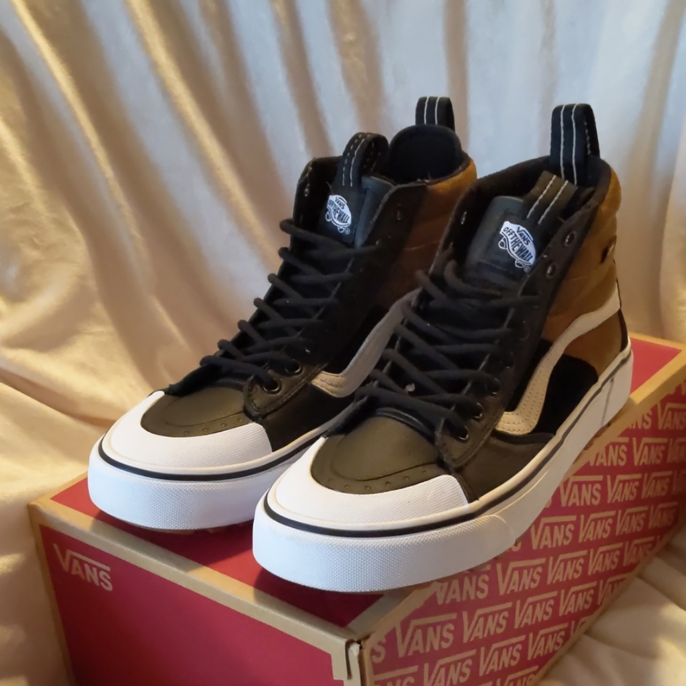VANS Sk8-Hi MTE 2.0 DX Shoes